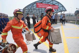 太豪华了？皇马下赛季首发预测：姆巴佩、阿方索加盟？