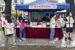 当地媒体：德佬有意让皮奥利在今夏出任那不勒斯主教练